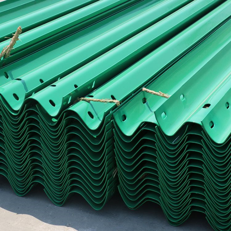 了解那些波形護欄知識可以幫你在采購時更明白